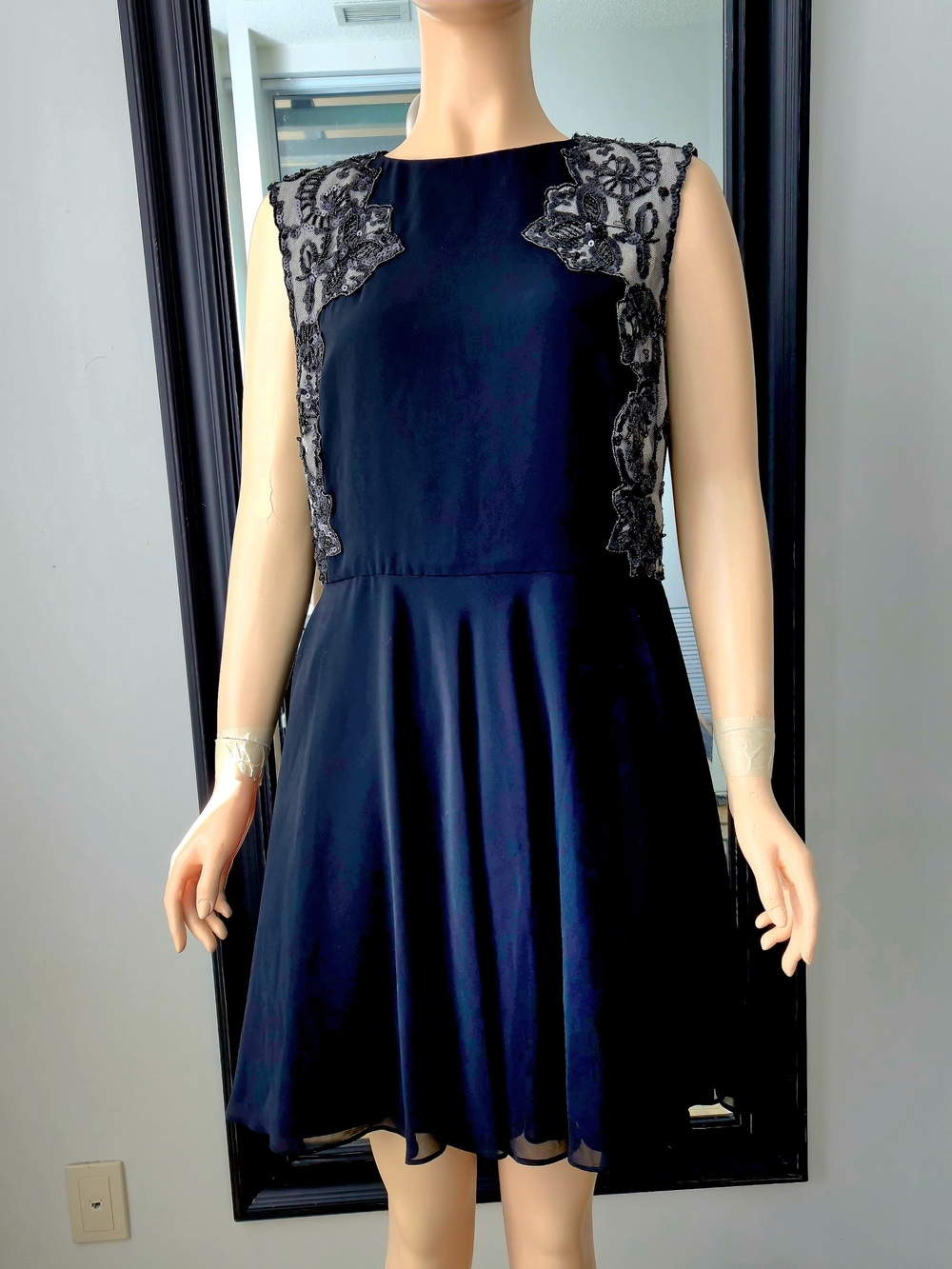 Ted Baker "RUSSI" Black Sleeveless Fit-and-Flare Dress with Lace Panels Size 4
